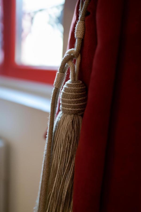 La Maison Rouge Saint-Sauveur-en-Puisaye Zewnętrze zdjęcie